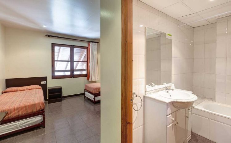 ALBERGUE LES ESTADES - Imagen 9