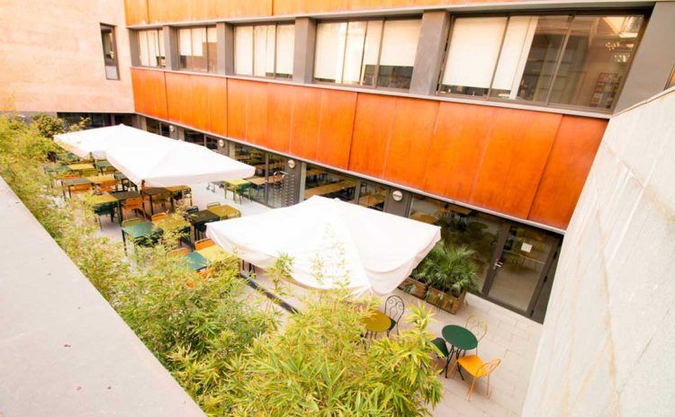 PERE TARRÉS YOUTH HOSTEL - Imagen 5
